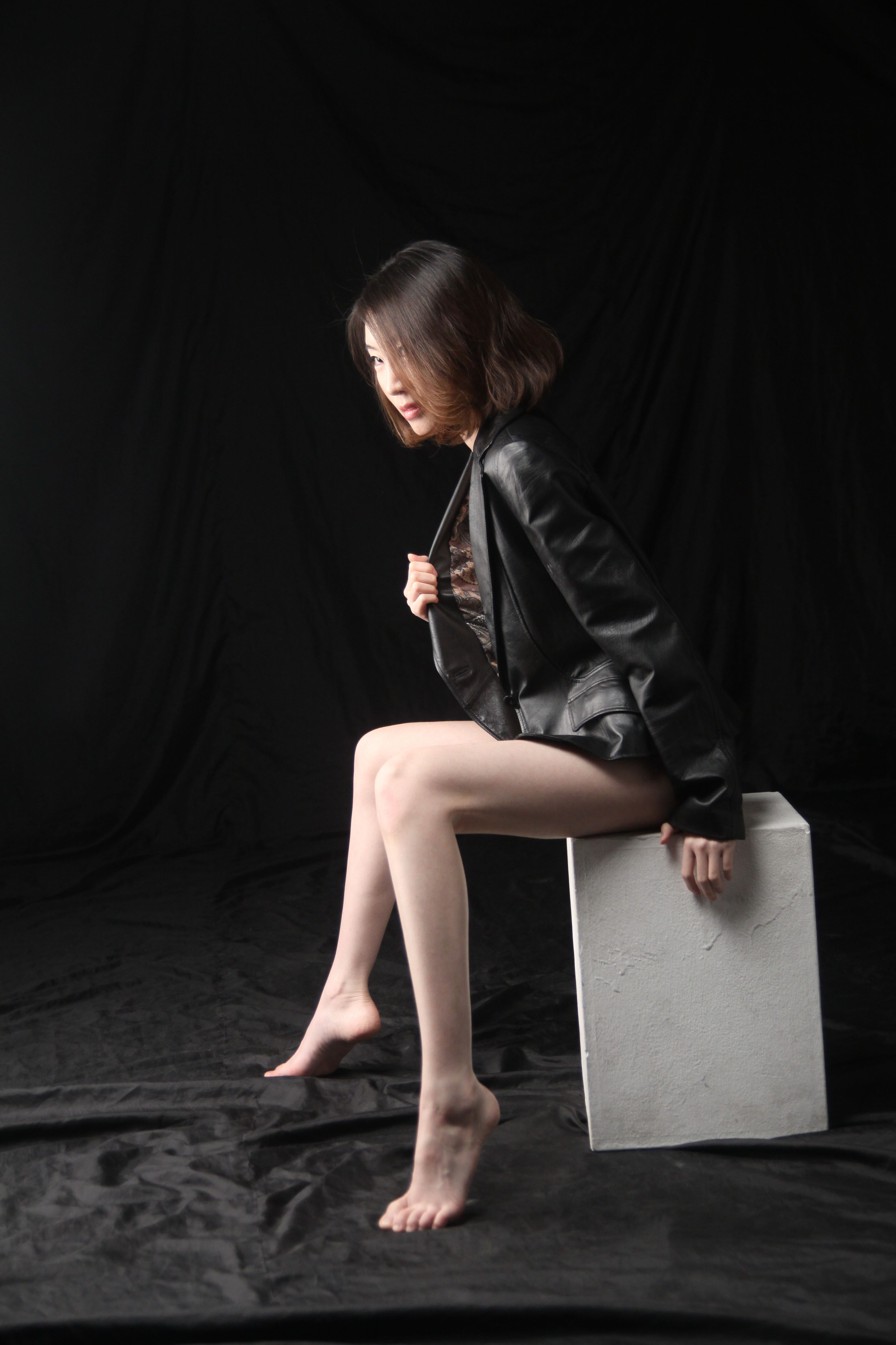 미분류 / 26번 1143장 796메가 j양